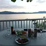 Bonaca Komarna