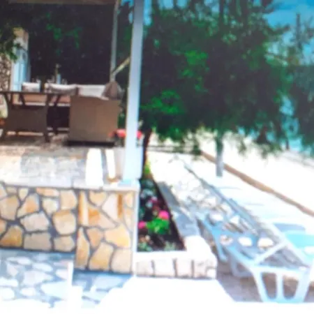 아파트 Bonaca 코마르나