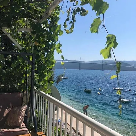 Bonaca Apartman *